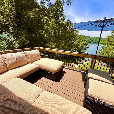 Deerfield Hideaway At Old Smokey Home